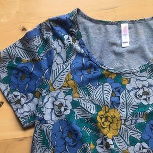 LuLaRoe Classic T
